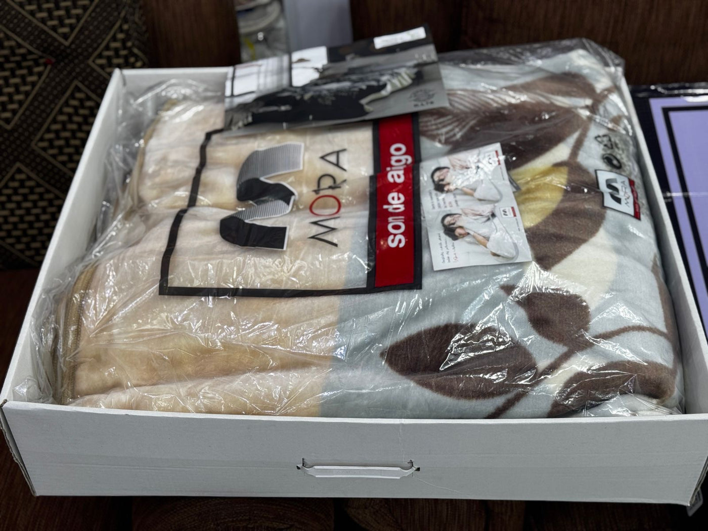 Mora Gold original Blanket| Spain Lot