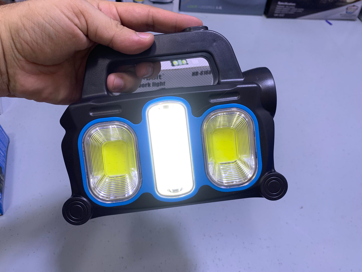 Hurry Bolt Solar Work Light HB-6168