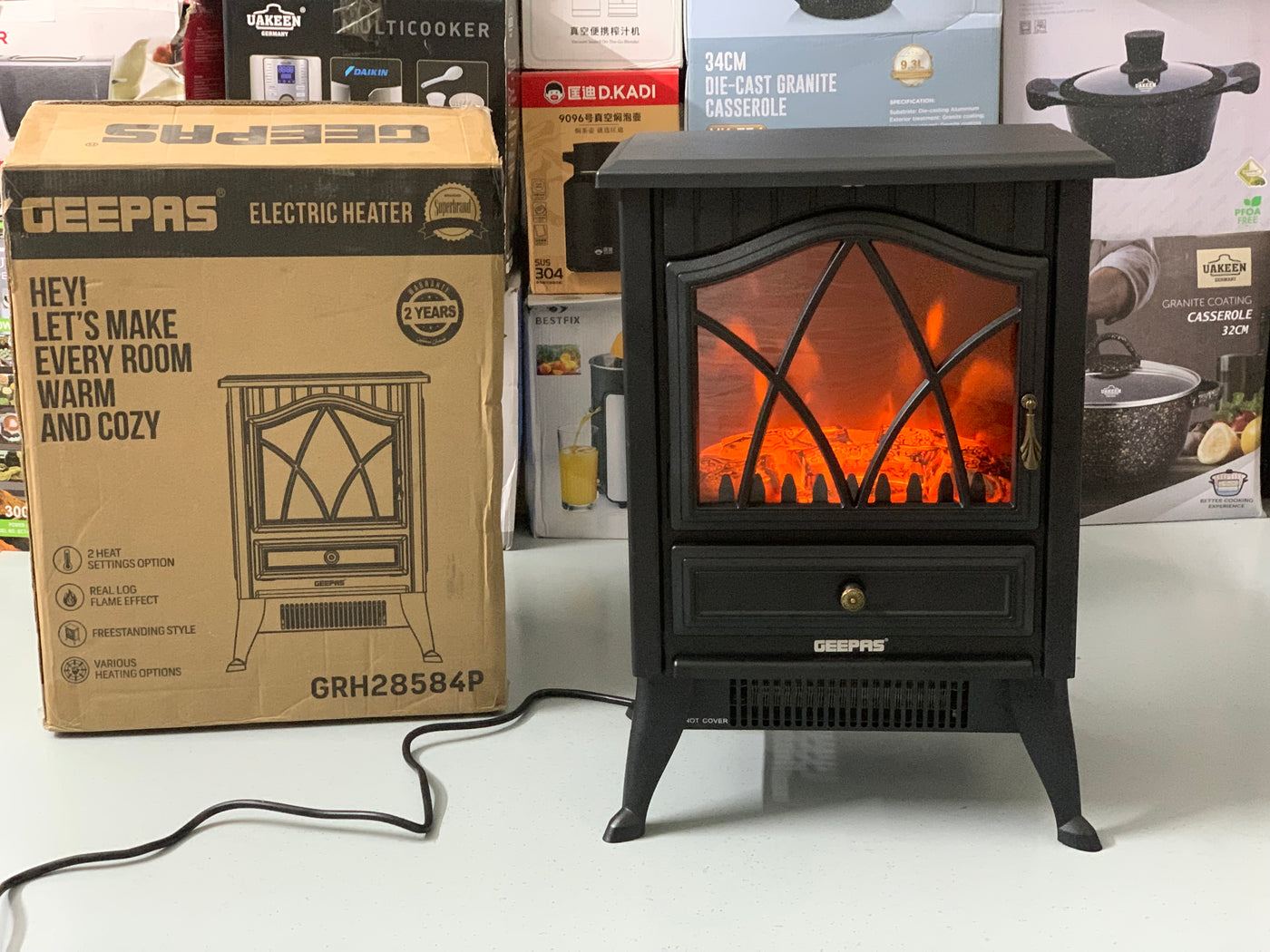 Geepas brand 3D electric artificial flame heater 1800 watt Model: 28584